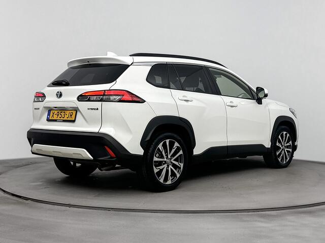 Toyota COROLLA Cross Hybrid 200 Style | Parkeersensoren V+A | Blindspot | Stoelverwarming |