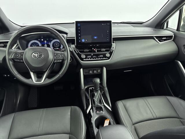 Toyota COROLLA Cross Hybrid 200 Style | Parkeersensoren V+A | Blindspot | Stoelverwarming |
