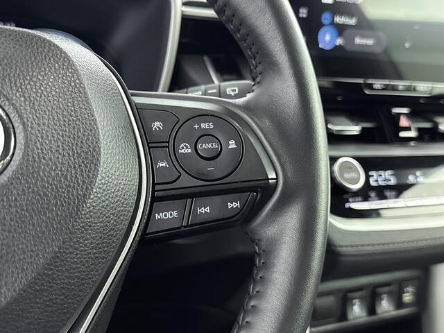 Toyota COROLLA Cross Hybrid 200 Style | Parkeersensoren V+A | Blindspot | Stoelverwarming |