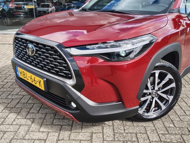 Toyota COROLLA Cross Hybrid 200 Style | Trekhaak | Half Leder | Sensoren v/a | El. Achterklep