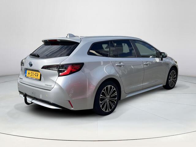 Toyota COROLLA Touring Sports 1.8 Hybrid Dynamic | Trekhaak | Carplay | Stoelverwarming | Licht metalen velgen |