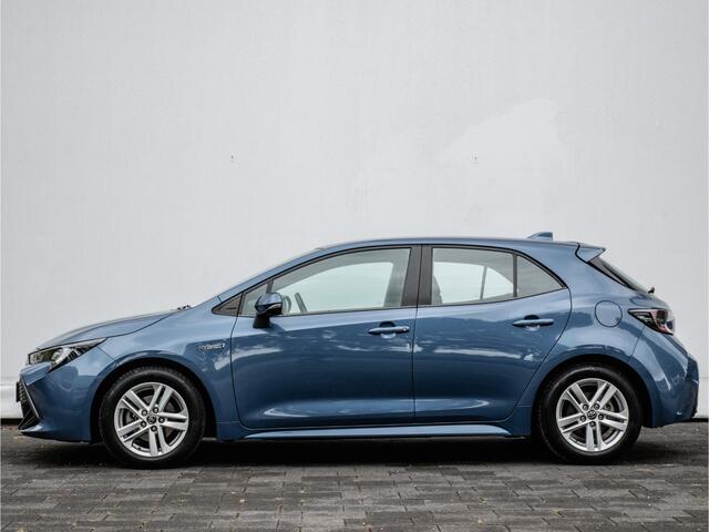 Toyota COROLLA 1.8 Hybrid Aut. Active Trekhaak/ Carplay/ DAB+/ Cruise control/ Camera/ Navigatie Apps
