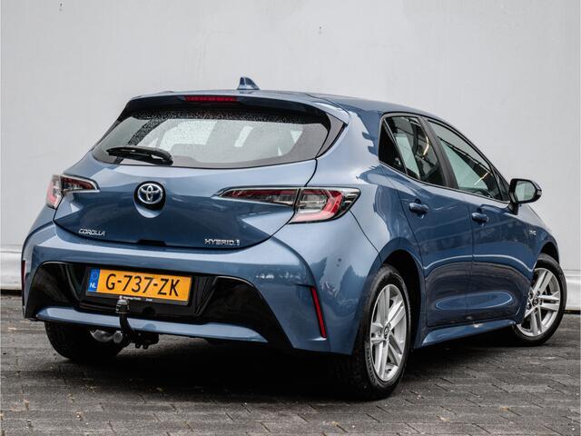 Toyota COROLLA 1.8 Hybrid Aut. Active Trekhaak/ Carplay/ DAB+/ Cruise control/ Camera/ Navigatie Apps