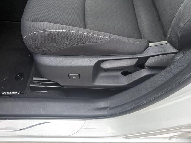 Toyota COROLLA Touring Sports 2.0 Hybrid Style | Head Up | Parkeersensoren V+A