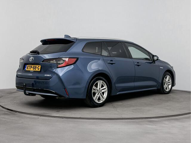 Toyota COROLLA Touring Sports 1.8 Hybrid Business Plus | Stuur-Stoelverwarming | Elek. Kofferklep | Trekhaak |