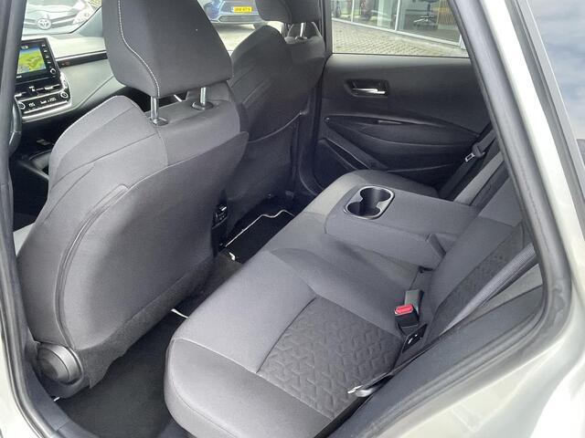 Toyota COROLLA Touring Sports 1.8 Hybrid Dynamic Limited Blindspot