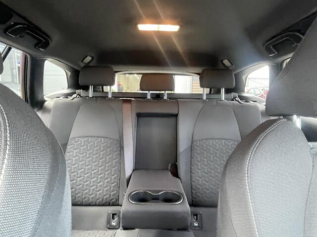 Toyota COROLLA Touring Sports 1.8 Hybrid Dynamic Limited Blindspot