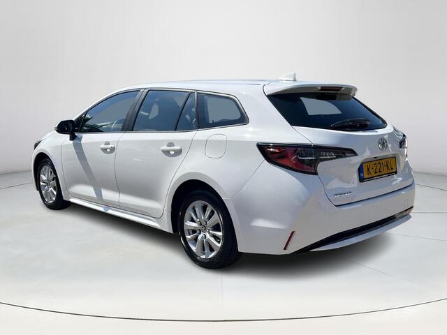 Toyota COROLLA Touring Sports 1.2 Turbo Comfort | Airconditioning | Carplay | Licht metalen velgen | Parkeersensoren voor |