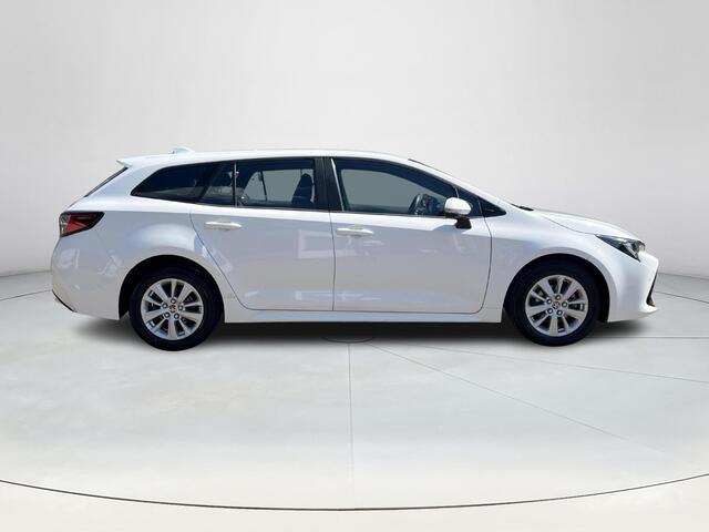 Toyota COROLLA Touring Sports 1.2 Turbo Comfort | Airconditioning | Carplay | Licht metalen velgen | Parkeersensoren voor |