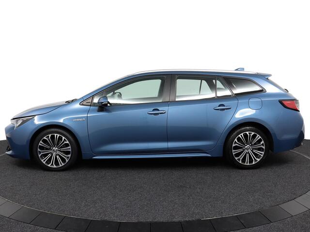 Toyota COROLLA Touring Sports 2.0 Hybrid First Edition | lm velgen | Trekhaak | Navigatie |