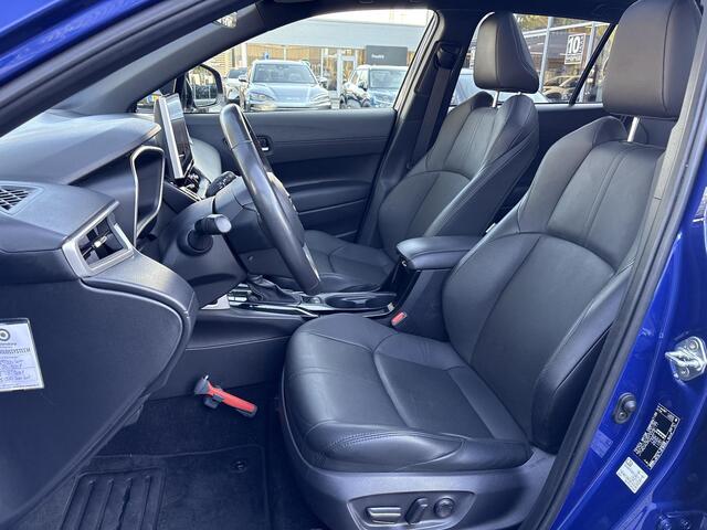 Toyota COROLLA Cross Hybrid 140 Style **TREKHAAK/ STOELVERWARMING/ PARKEERSENSOREN**