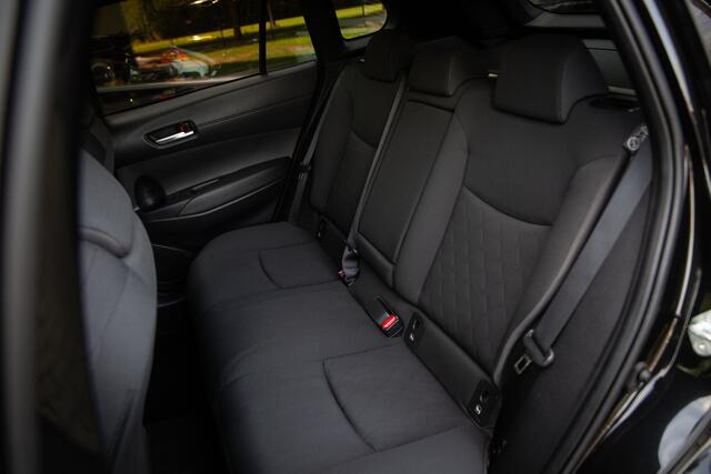 Toyota COROLLA Cross Hybrid 140 Dynamic , Achteruitrijcamera, Adap. Cruise, Stoel/stuurverwarming,