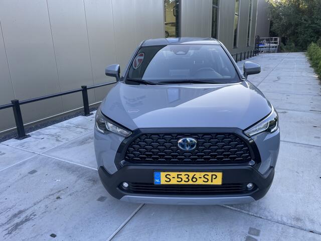 Toyota COROLLA 2.0 Hybrid First Edition – foto 3