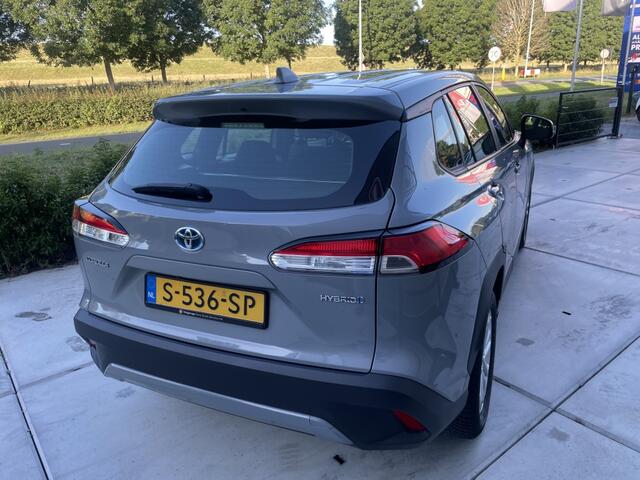 Toyota COROLLA 2.0 Hybrid First Edition – foto 7