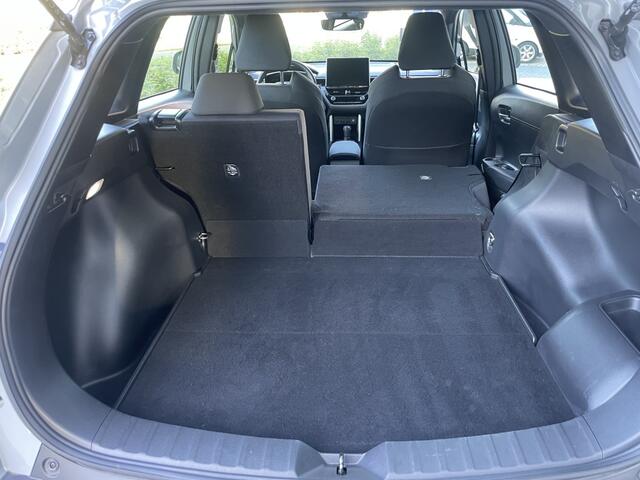 Toyota COROLLA 2.0 Hybrid First Edition – foto 9
