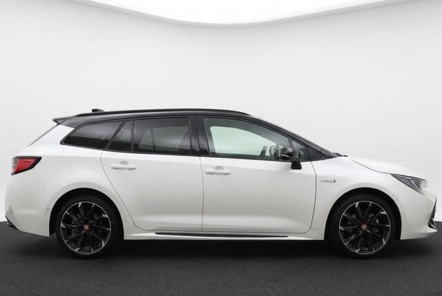 Toyota COROLLA Touring Sports 2.0 Hybrid GR-Sport Plus Panoramadak | JBL Sound | HUD