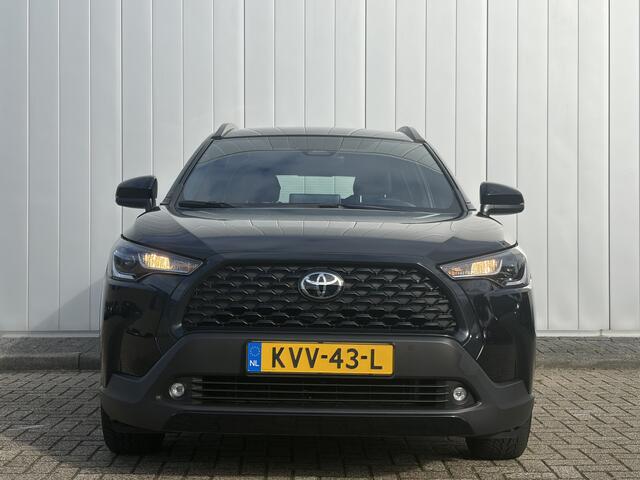 Toyota COROLLA Cross Hybrid 140 Business Limited Carplay Parkeer en Dodehoek Sensoren