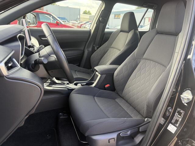 Toyota COROLLA Cross Hybrid 140 Business Limited Carplay Parkeer en Dodehoek Sensoren