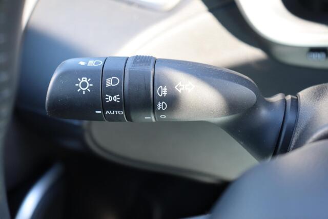 Toyota COROLLA Cross 2.0 High Power Hybrid Active Apple carplay , Android auto. – foto 9