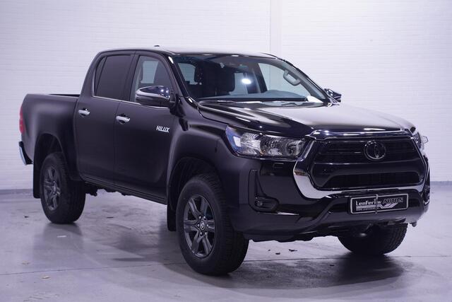 Toyota HI-LUX Hilux 2.4 D4-D 150 pk 4x4 Automaat Grijs Kenteken BPM Vrij, Camera, Apple Carplay, 17" LMV, Cruise control, 2-Zits