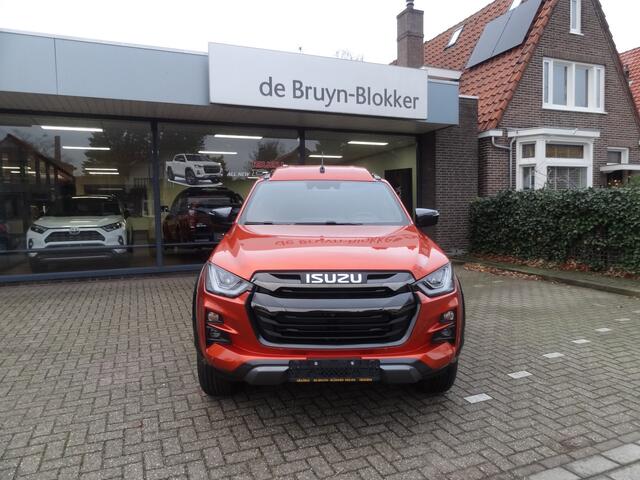 Toyota HI-LUX HiLux 1.9 Isuzu D-Max V-cross 5-persoons officiële verlenging BPM-vrij! Goedgekeurd voor belasingdienst en douane! 100% in orde, waar andere dat niet altijd zijn! Let op en koop een officieel goedgekeurde 5-persoons verlengde pick-up!