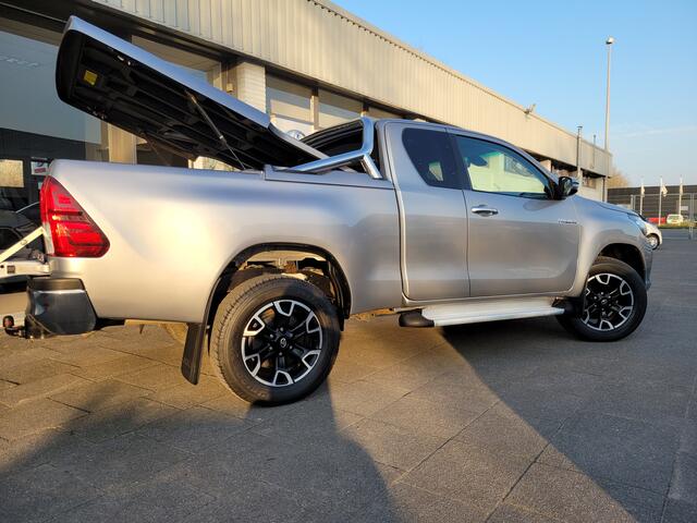 Toyota HI-LUX HiLux 2.4 D-4D-F Xtra Cab Professional 4WD | Leder | Cruise | Dealer onderhouden