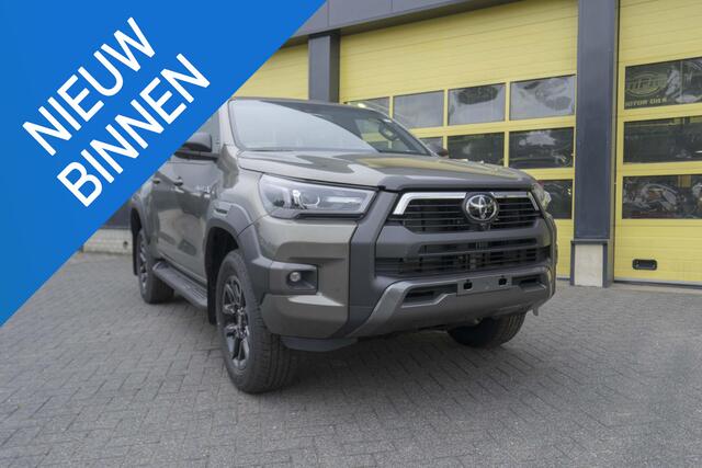 Toyota HI-LUX HiLux 2.8 D-4D Double Cab Hybrid Invincible