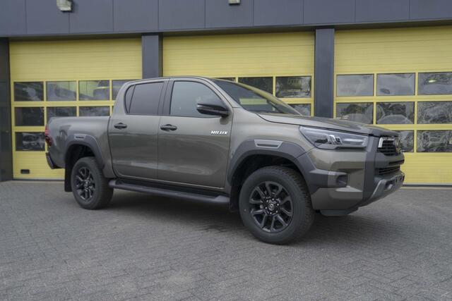 Toyota HI-LUX HiLux 2.8 D-4D Double Cab Hybrid Invincible