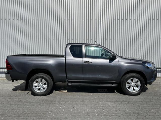 Toyota HI-LUX HiLux 2.4 D-4D-F Xtra Cab Professional*A/C*HAAK*CRUISE*