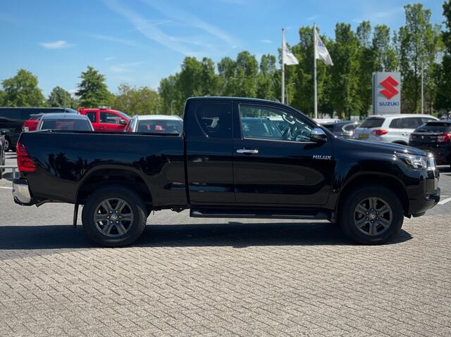 Toyota HI-LUX 2.4-4D XTRA CAB PROFESSIONAL