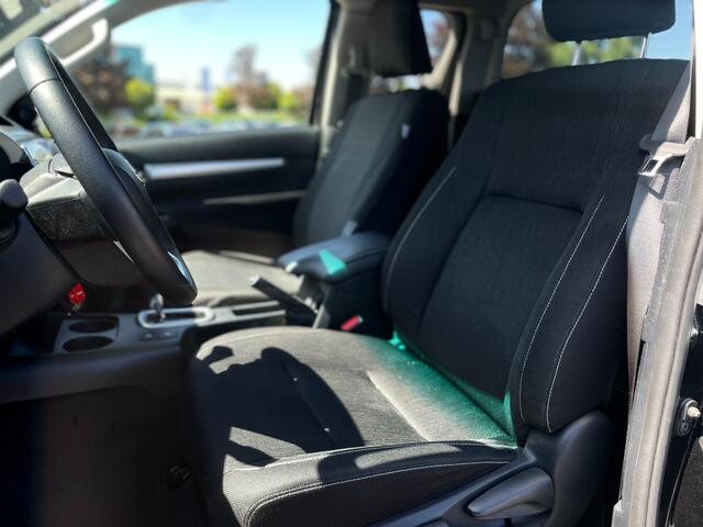 Toyota HI-LUX 2.4-4D XTRA CAB PROFESSIONAL