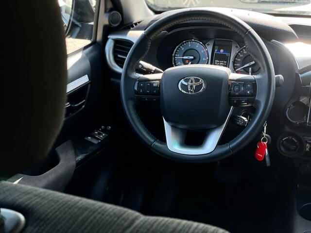 Toyota HI-LUX 2.4-4D XTRA CAB PROFESSIONAL