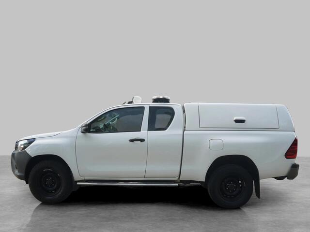 Toyota HI-LUX Hilux 2.4 D-4D Xtra Cab Cool Comfort
