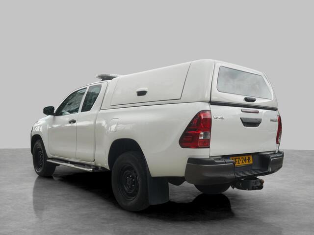 Toyota HI-LUX Hilux 2.4 D-4D Xtra Cab Cool Comfort