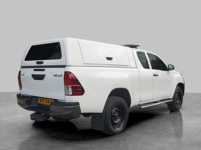 Toyota HI-LUX Hilux 2.4 D-4D Xtra Cab Cool Comfort