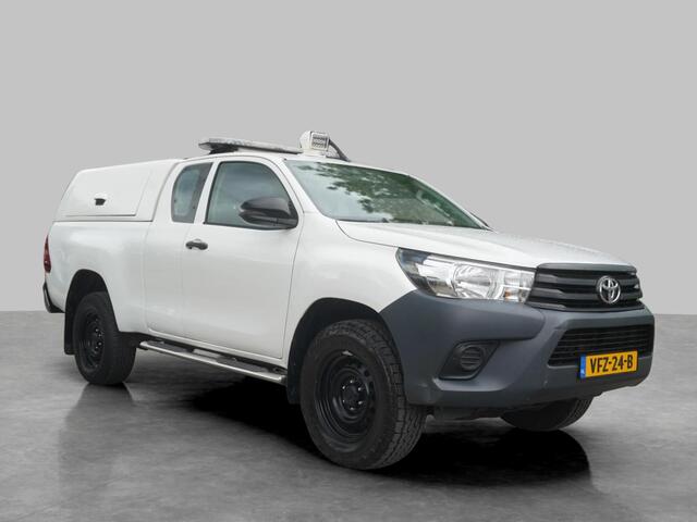 Toyota HI-LUX Hilux 2.4 D-4D Xtra Cab Cool Comfort