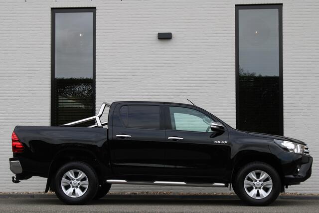 Toyota HI-LUX HiLux 2.4 D-4D-F Double Cab / Professional / Leer / Camera / Navi / Vol Opties / Nette Staat
