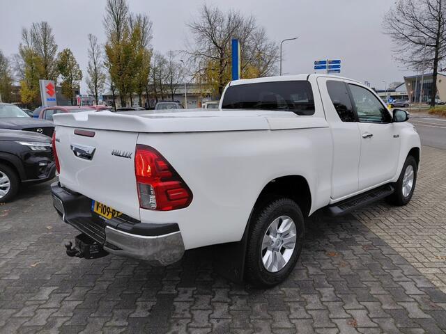 Toyota HI-LUX 2.4 D-4D 150PK CAMERA NAVI 1e EIGENAAR