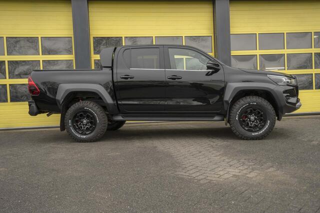 Toyota HI-LUX HiLux 2.8 D-4D Double Cab GR Sport