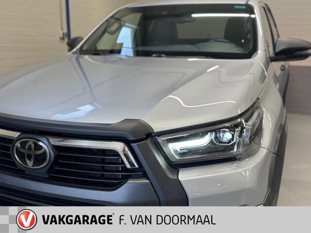 Toyota HI-LUX HiLux 2.8 D-4D Xtra Cab Invincible 204pk Automaat