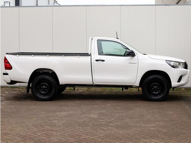 Toyota HI-LUX HiLux 2.4 D-4D 4WD Cool Comfort | Airco | Cruise | Trekhaak