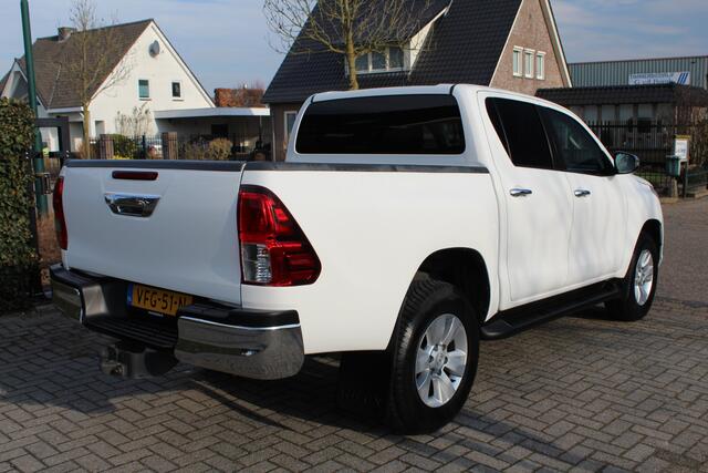 Toyota HI-LUX HiLux 2.4 D-4D-F 150PK E6 Aut. Double Cab Professional 4x4 incl.BPM ? Camera ? 4WD