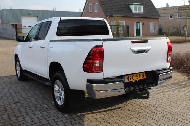 Toyota HI-LUX HiLux 2.4 D-4D-F 150PK E6 Aut. Double Cab Professional 4x4 incl.BPM ? Camera ? 4WD