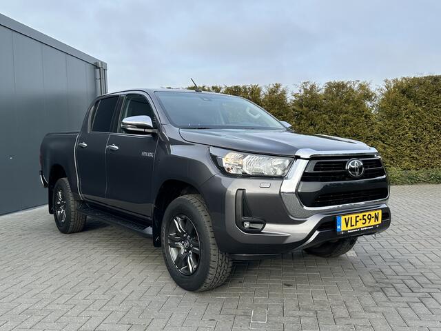 Toyota HI-LUX Hilux 2.4 D-4D AUTOMAAT / 4x4 / 1e EIG. / 3.500 KG AHG / CAMERA / TREKHAAK / ECC / CRUISE / CARPLAY