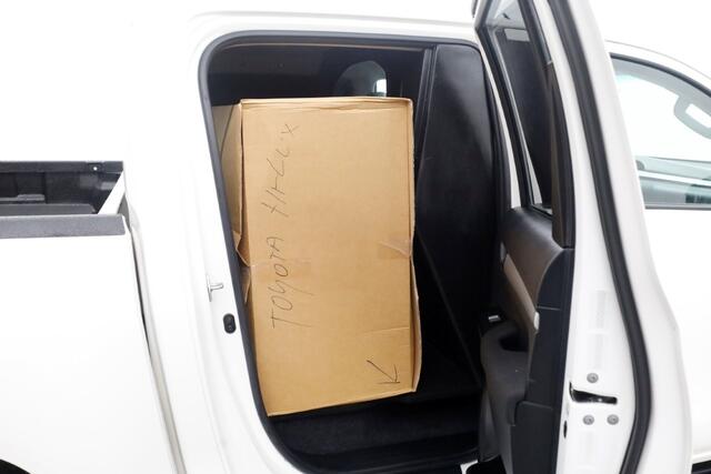 Toyota HI-LUX HiLux 2.4 D-4D-F 150pk E6 4WD 4x4 Double Cab Automaat 2/5-Persoons 04-2021