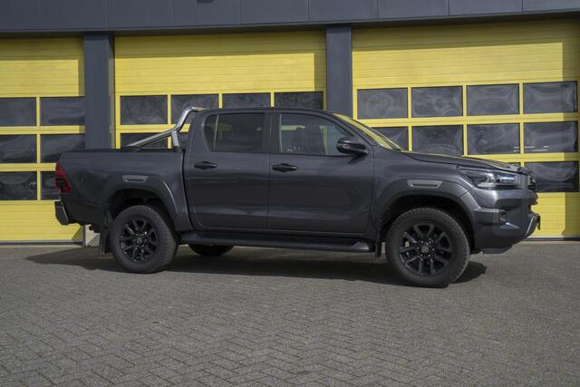 Toyota HI-LUX HiLux 2.8 D-4D Double Cab Hybrid Invincible