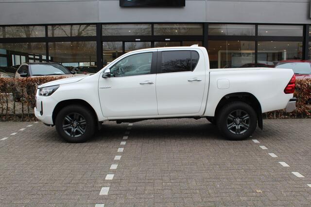 Toyota HI-LUX HiLux 2.4 D-4D Double Cab Professional Automaat | Rijklaar | Navi | PDC | Stoelverwarming | Keyless | Camera | Clima | Cruise | BPM vrij