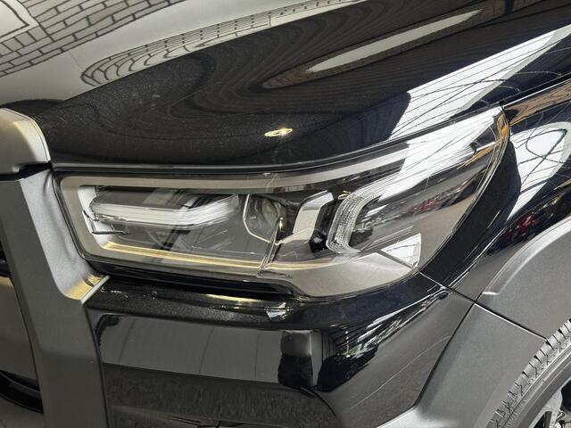 Toyota HI-LUX Hilux 2.8 D-4D Xtra Cab Invincible automaat Nieuw uit voorraad leverbaar