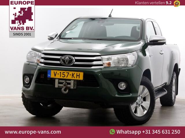 Toyota HI-LUX HiLux 2.4 D-4D-F 150pk E6 4x4 4WD Xtra Cab Professional Trekhaak 3500kg 11-2017