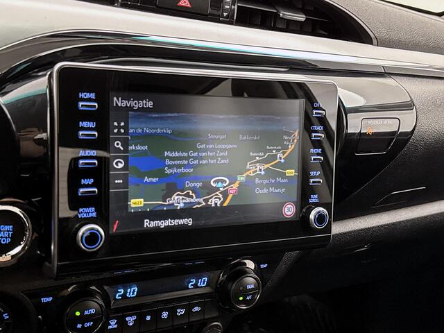 Toyota HI-LUX HiLux 2.8 D-4D Double Cab Professional 204pk Led Navigatie Camera 4x4 Stoelverwarming Lane assist